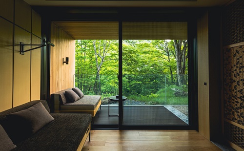 ラグジュアリーホテル